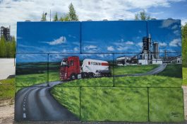 05.06.2024. “Neizšķied drēbi – saglabā resursus videi un uzņēmumam” ar Aneti Segliņu un Antru Savleviču